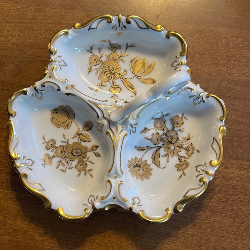 Jlmenau Graf Von Henneberg 3 Tiered Trinket Dish - serving dish - replacement
